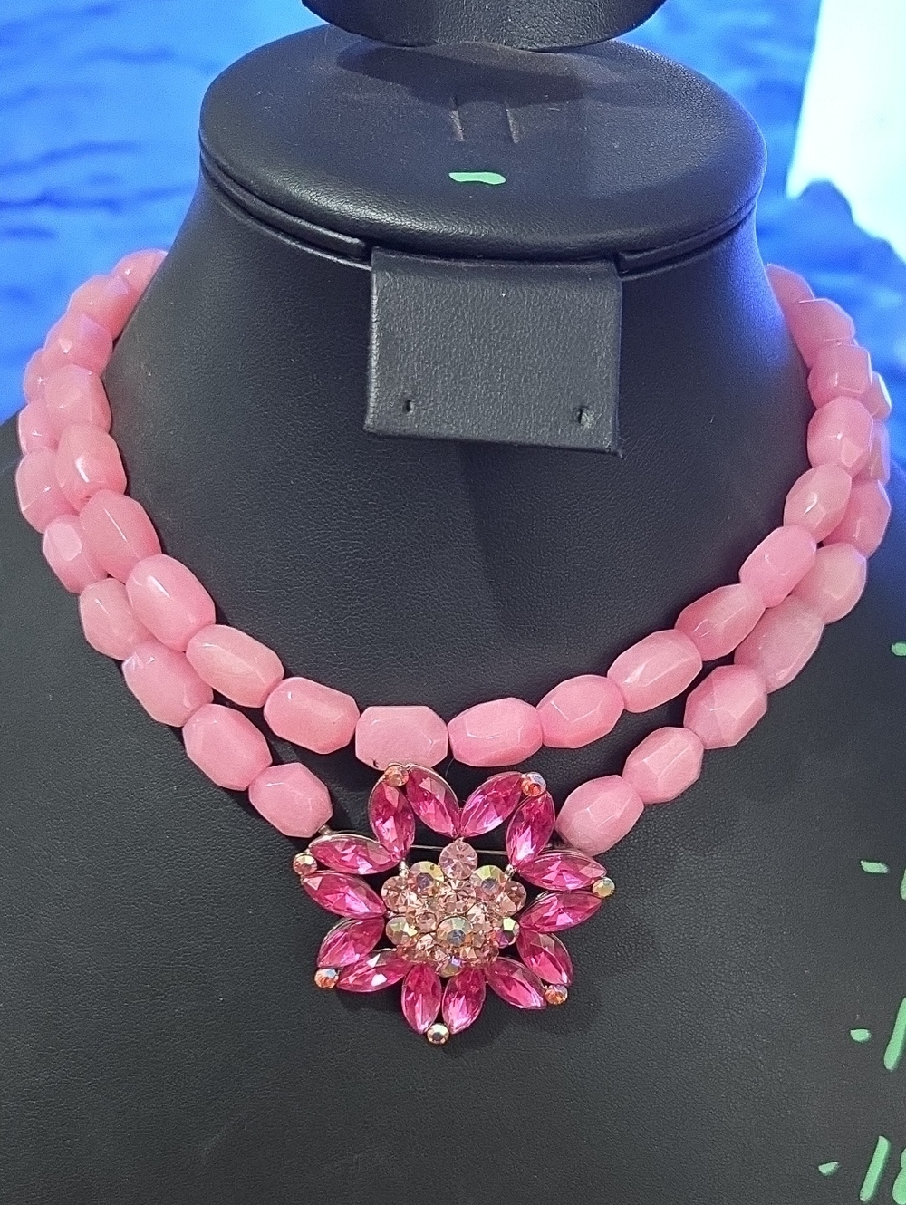 Dyed Agate Flower Statement Necklace